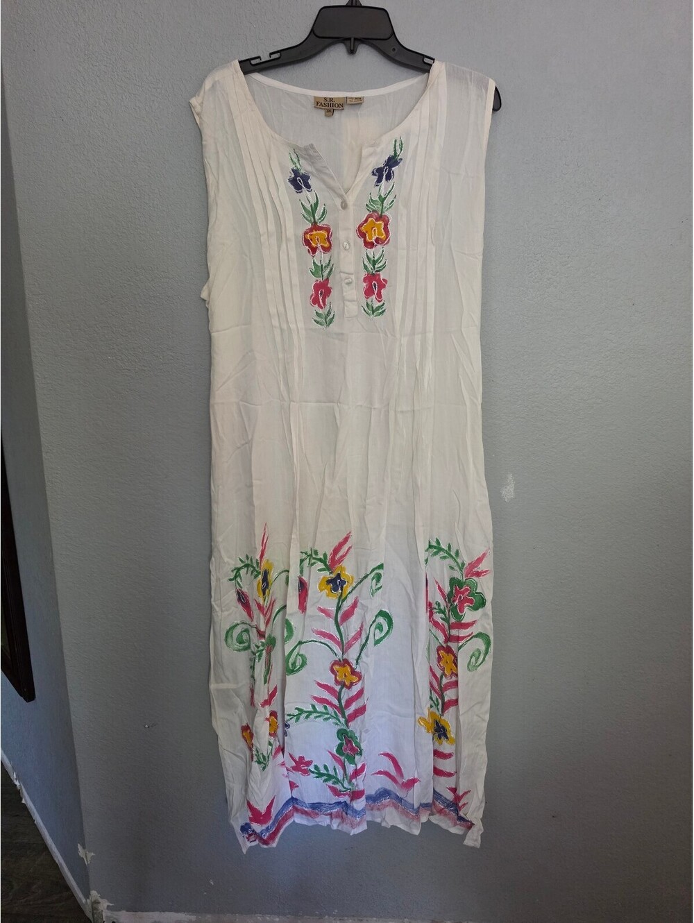 S.R. Fashion White Rayon 3XL Sleeveless Embroidered Dress